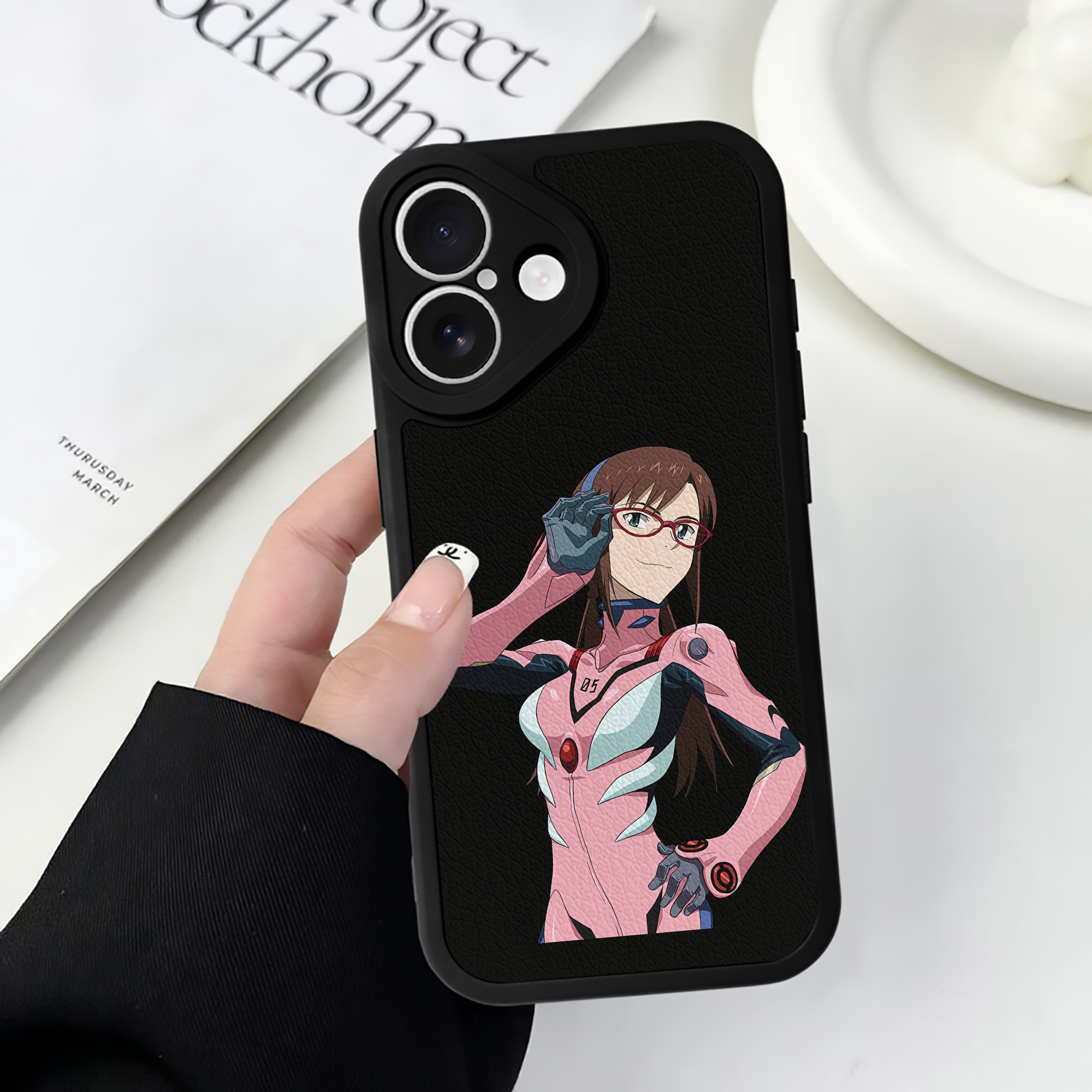 （画像用） EVA 新世紀エヴァンゲリオン 【iPhone 16シリーズ対応】シリコンスマホケース（レザー調） 材質：シリコン